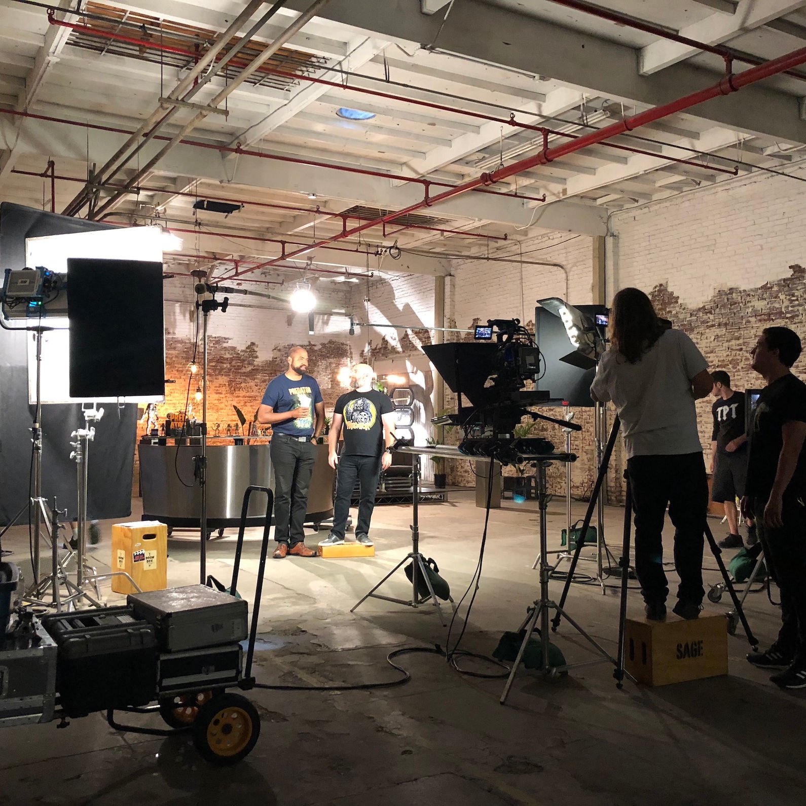 6c247c_28b0e825bf9a476da5328eb920d44b8c-mv2 (2)