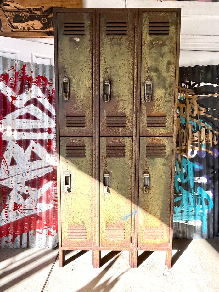 6c247c_529a6e261d1e451cbbe7d93de2dae63f-mv2 (1)