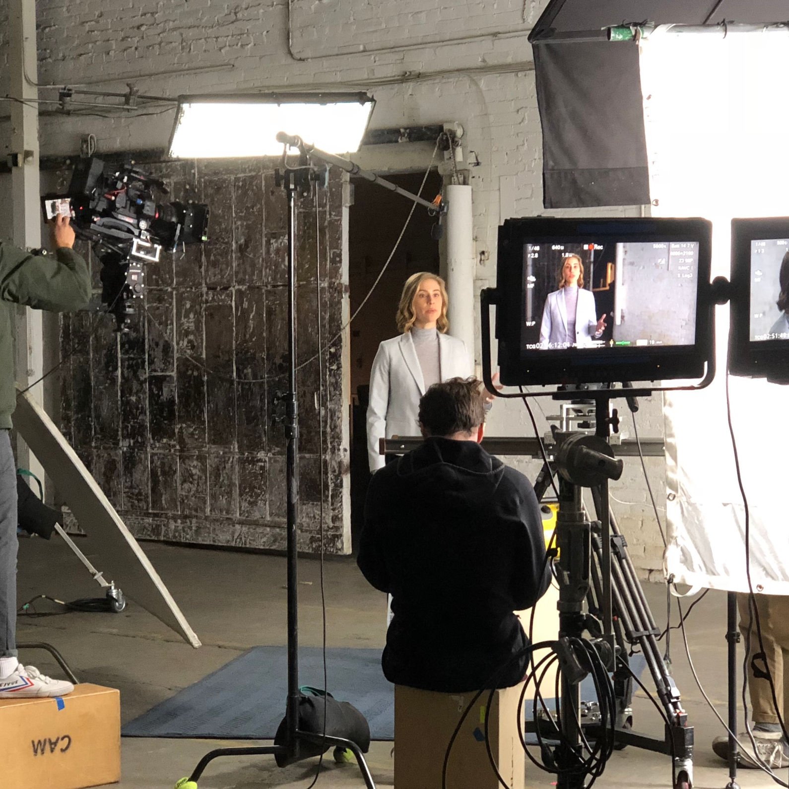 6c247c_7c0f8fac6ad645cf84dc129cca59b9e9-mv2 (2)