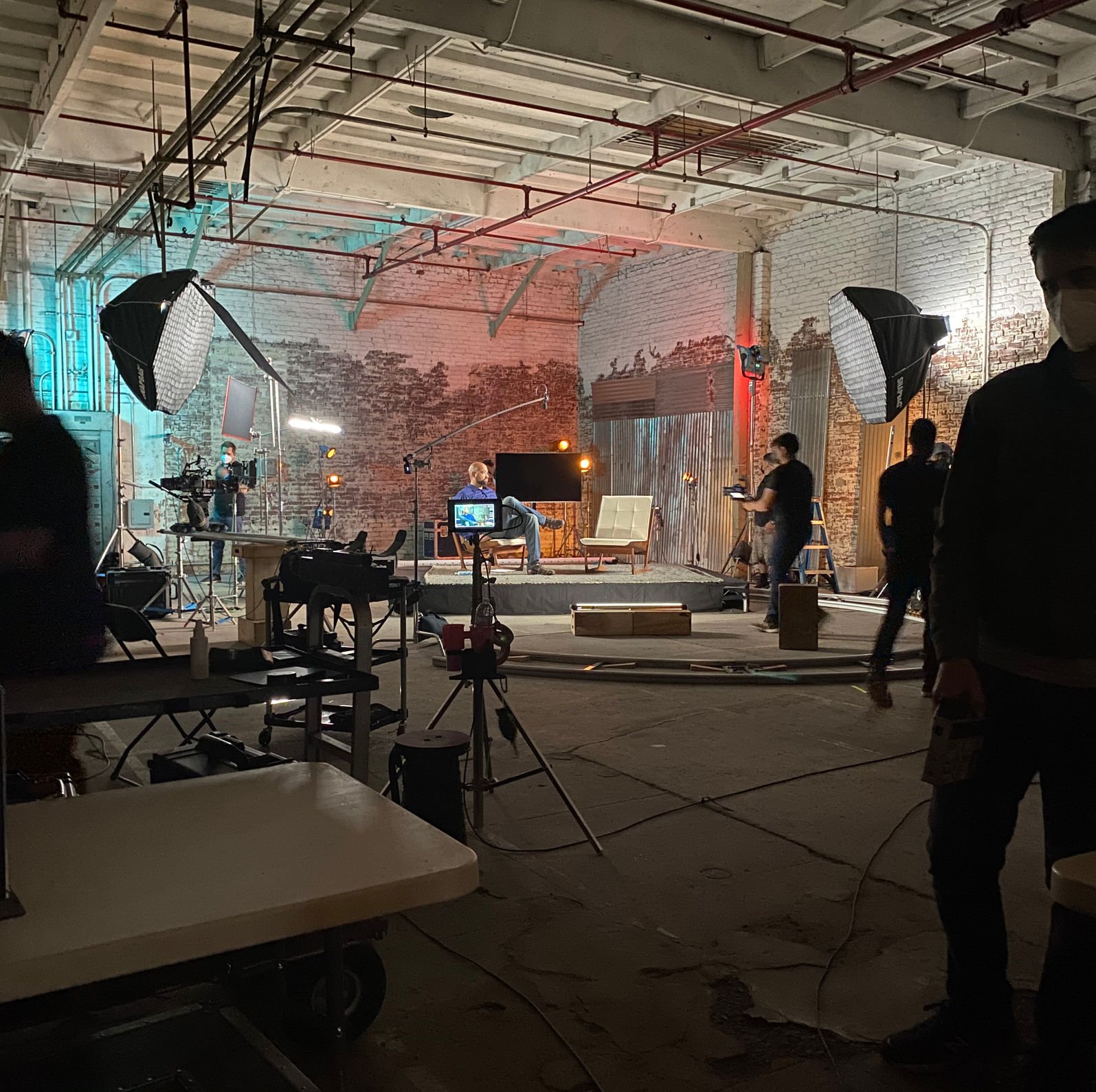 6c247c_f804a9fe93644447b32b6c1374df1405-mv2 (2)